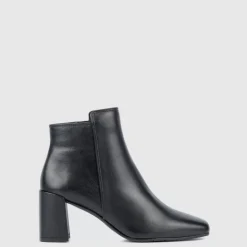 Aquatalia Dolora Black Discount