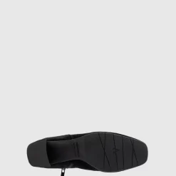 Aquatalia Dolora Black Hot