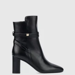 Aquatalia Linna Black Best