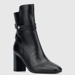 Aquatalia Linna Black Best
