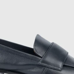 Aquatalia Shivani Navy New