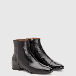 Aquatalia Ulyssaa Black New