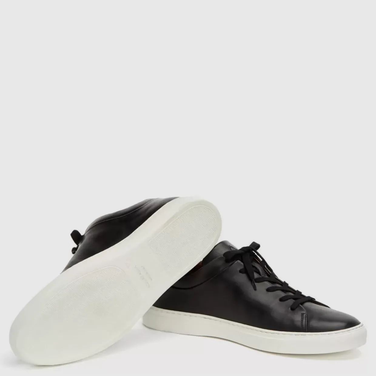Aquatalia Alaric Black Discount