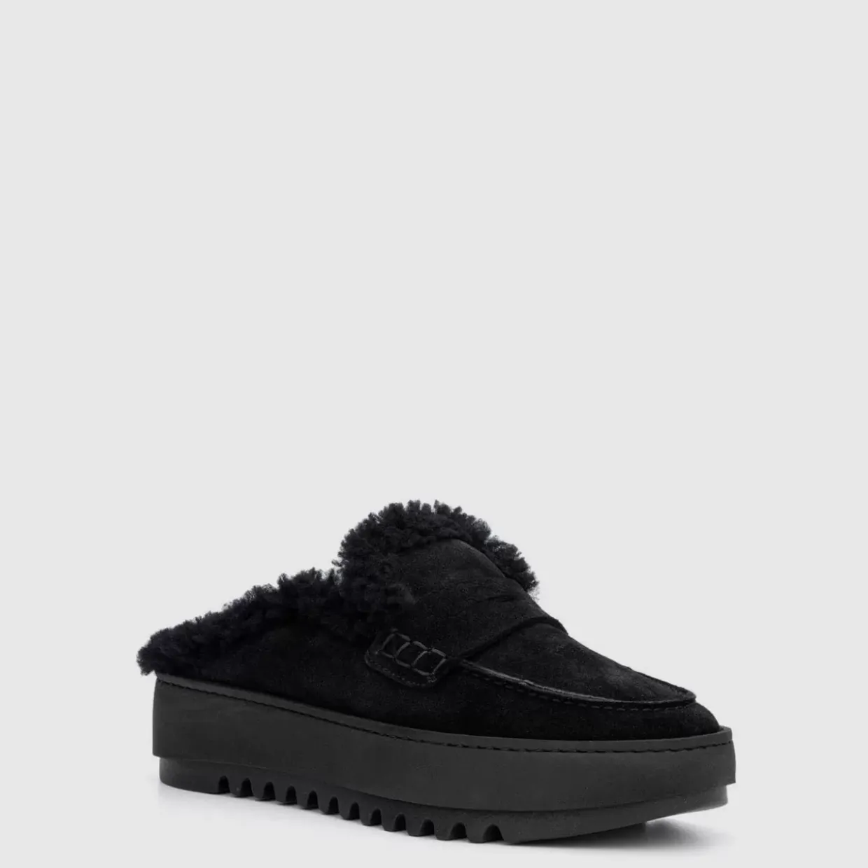 Aquatalia Amata Black Hot