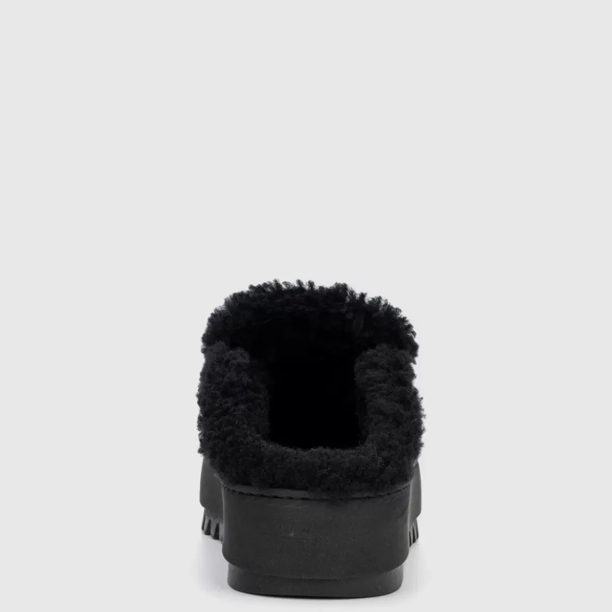 Aquatalia Amata Black Hot