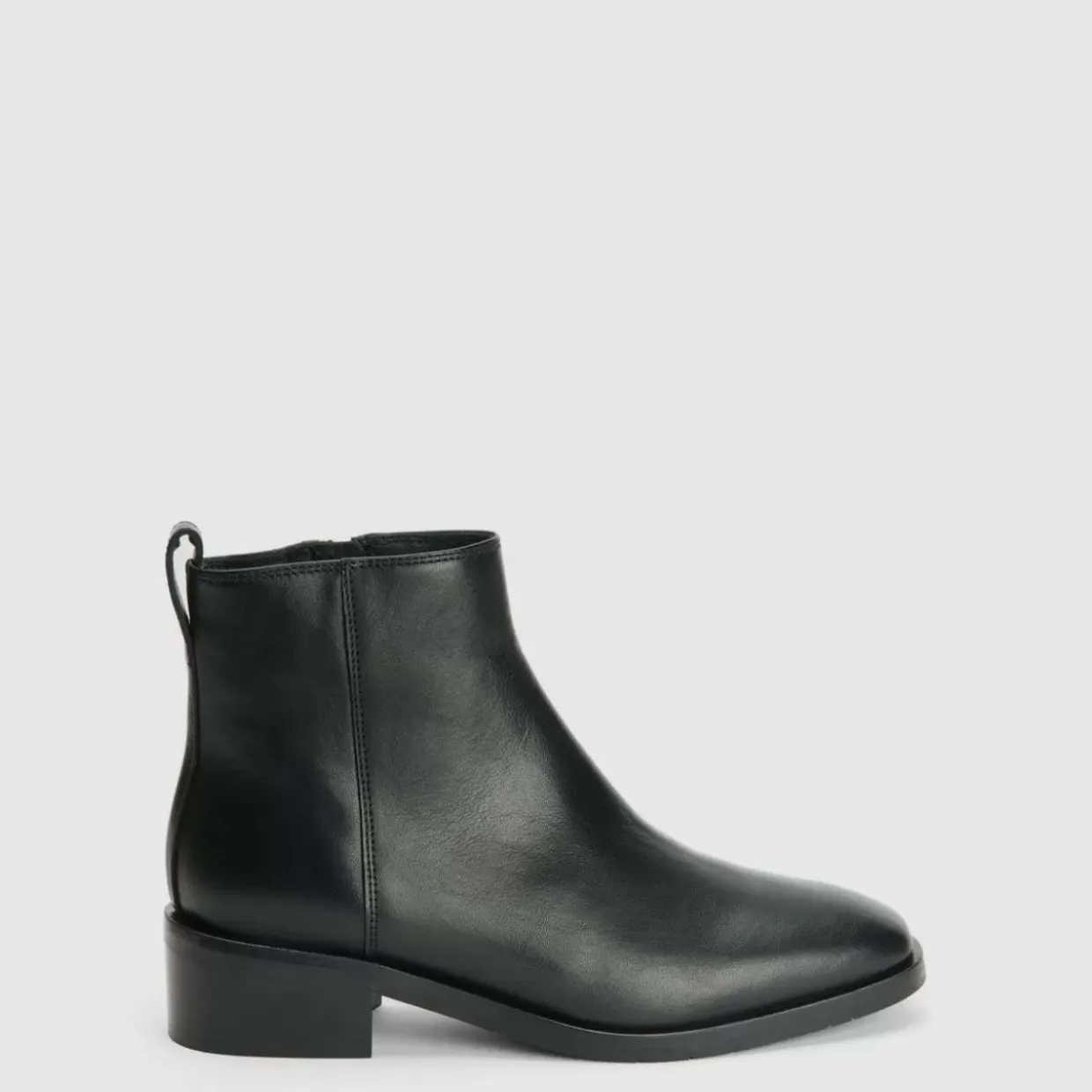 Aquatalia Carisa Black New