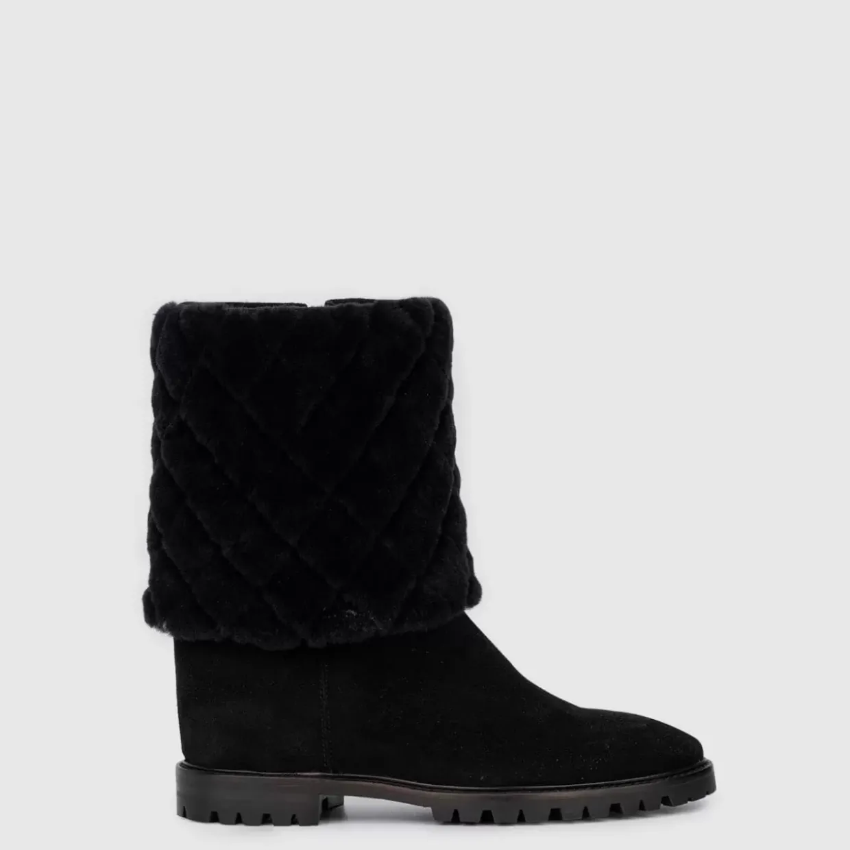 Aquatalia Casandra Black Hot