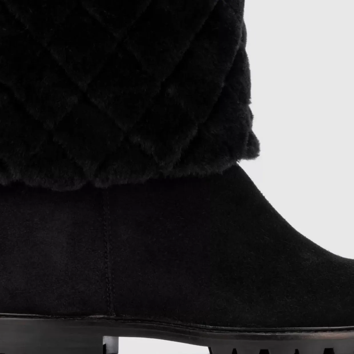 Aquatalia Casandra Black Hot