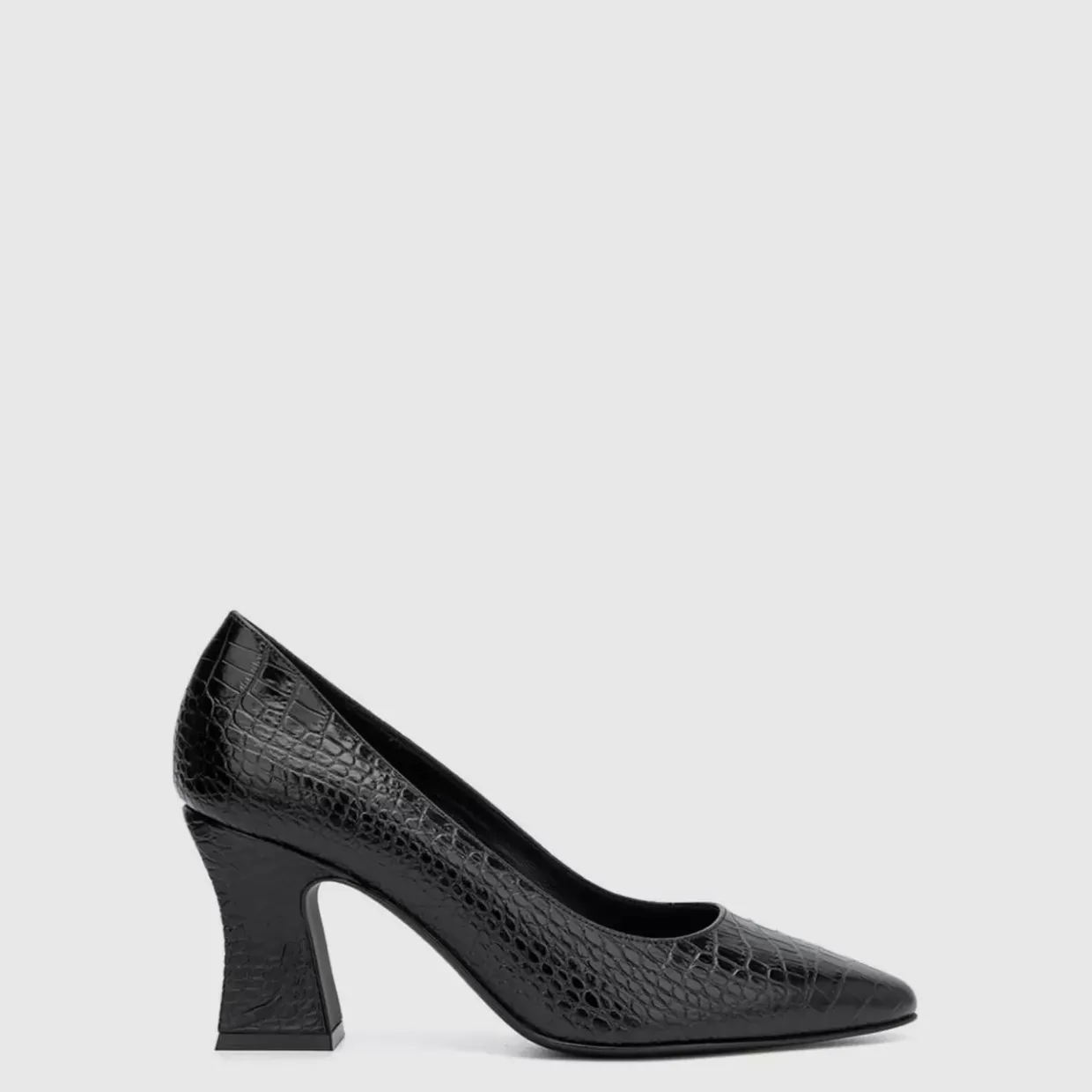 Aquatalia Cele Black Sale