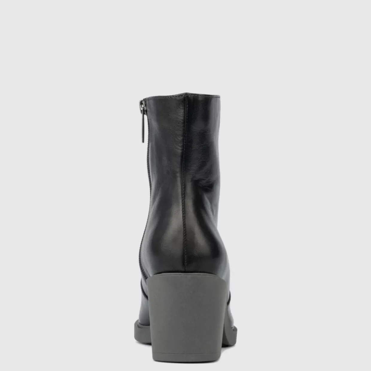 Aquatalia Cia Anthracite Clearance