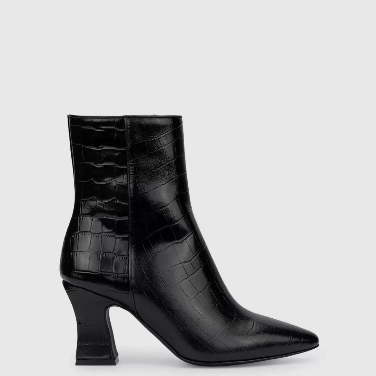 Aquatalia Claina Black Outlet