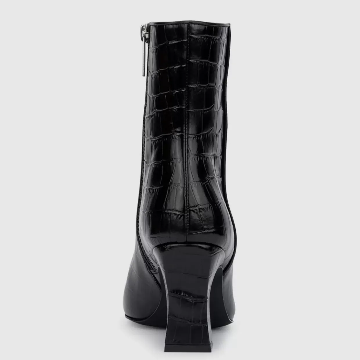 Aquatalia Claina Black Outlet