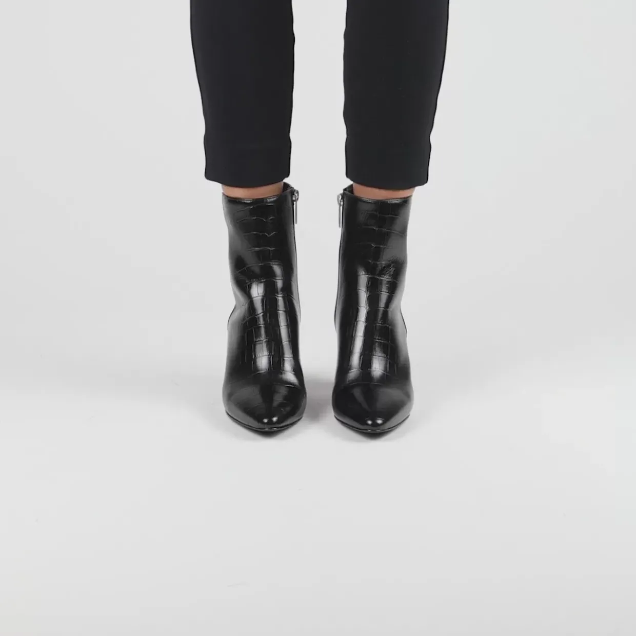 Aquatalia Claina Black Outlet