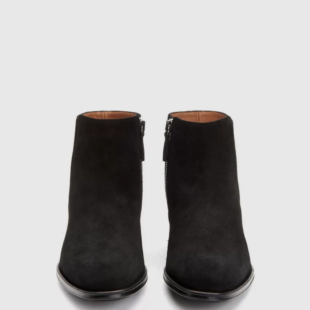 Aquatalia Daniel Black Clearance