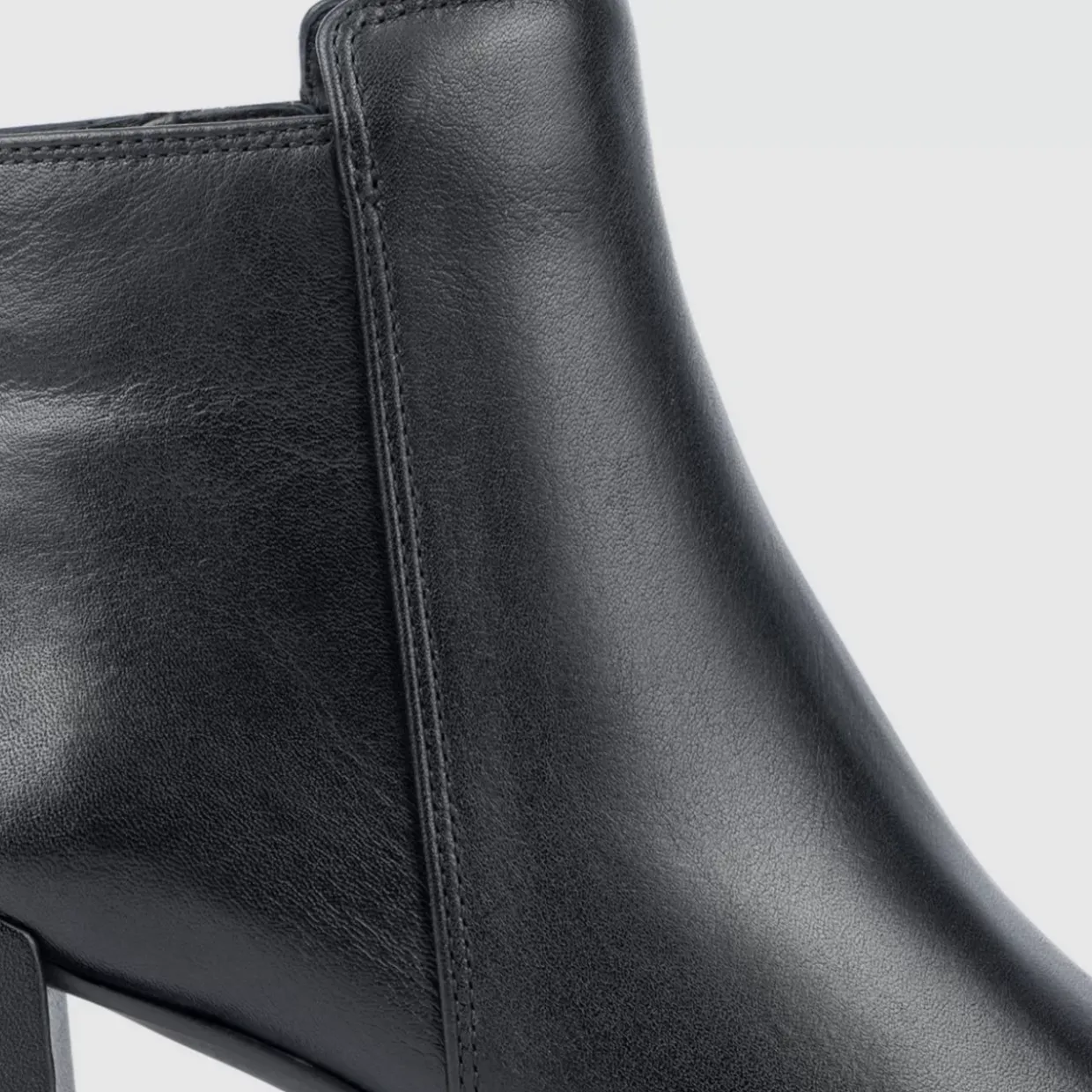 Aquatalia Dolora Black Discount