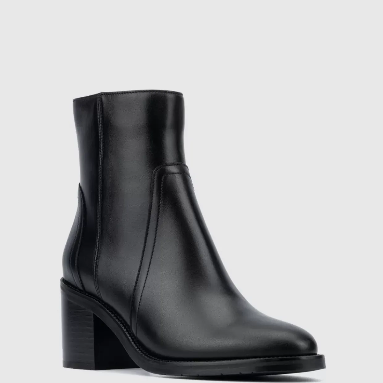 Aquatalia Janella Black Best