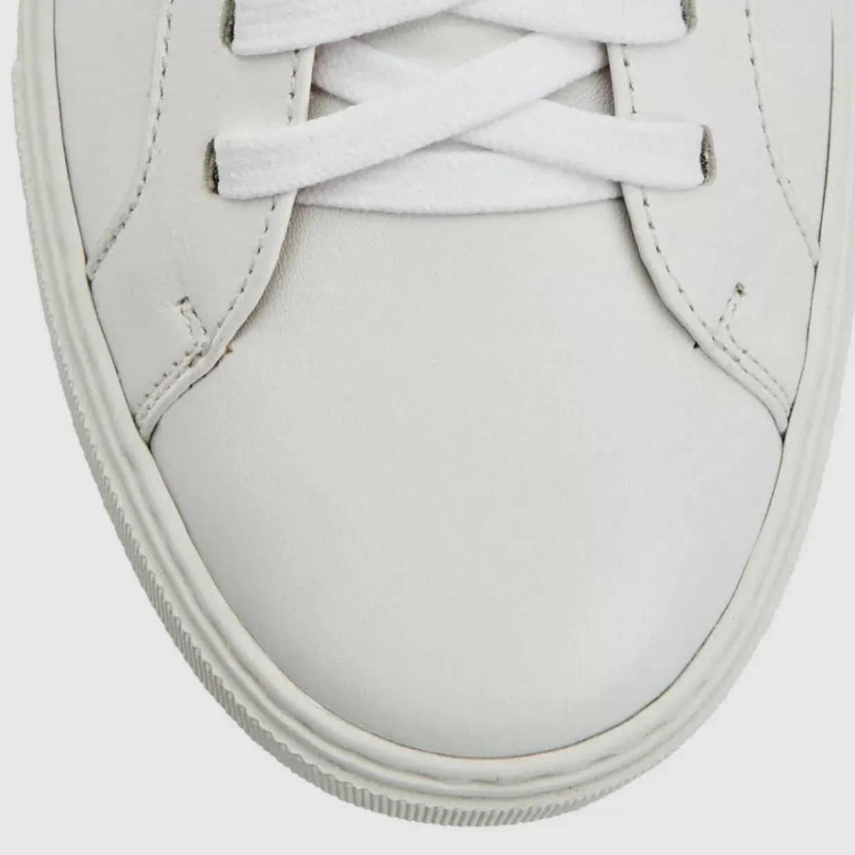 Aquatalia Ollie White Online