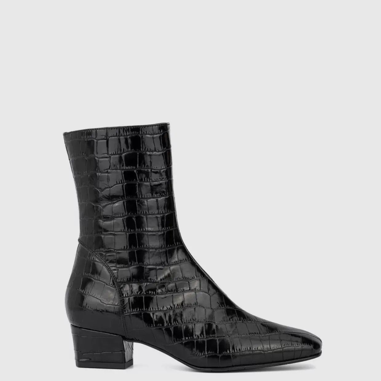 Aquatalia Selini Black Online