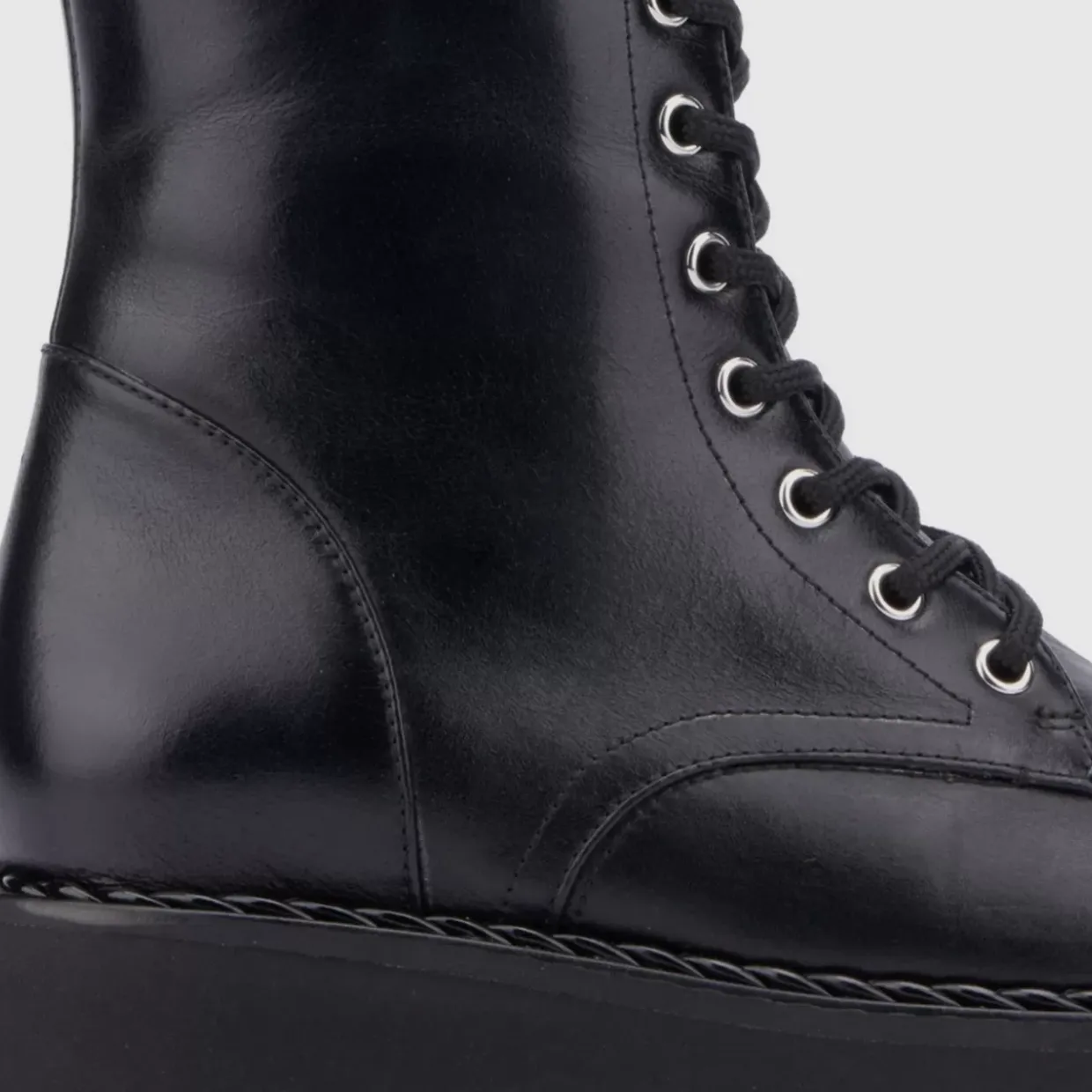 Aquatalia Silvana Black Clearance