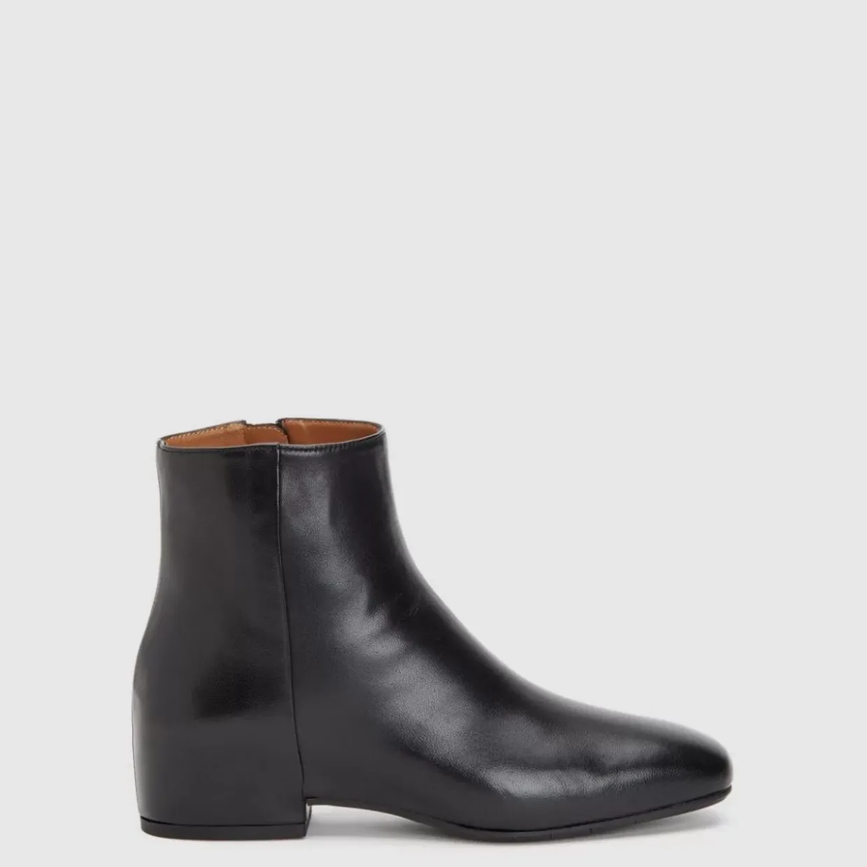 Aquatalia Ulyssaa Black New