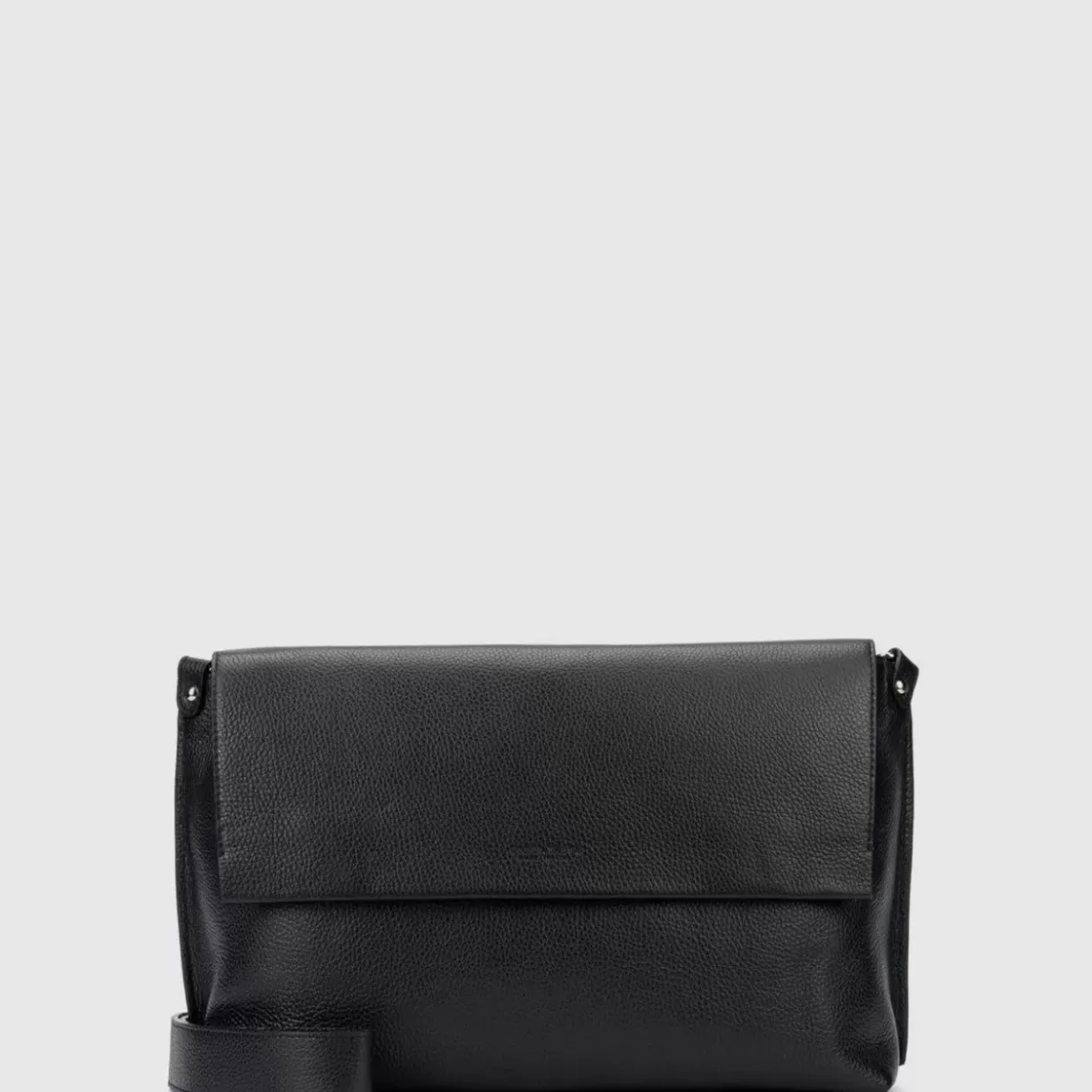 Aquatalia Verona Messenger Black Hot